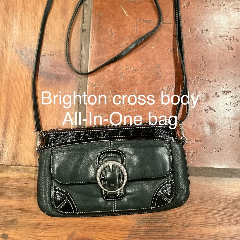 Brightons crossover all in one purse.